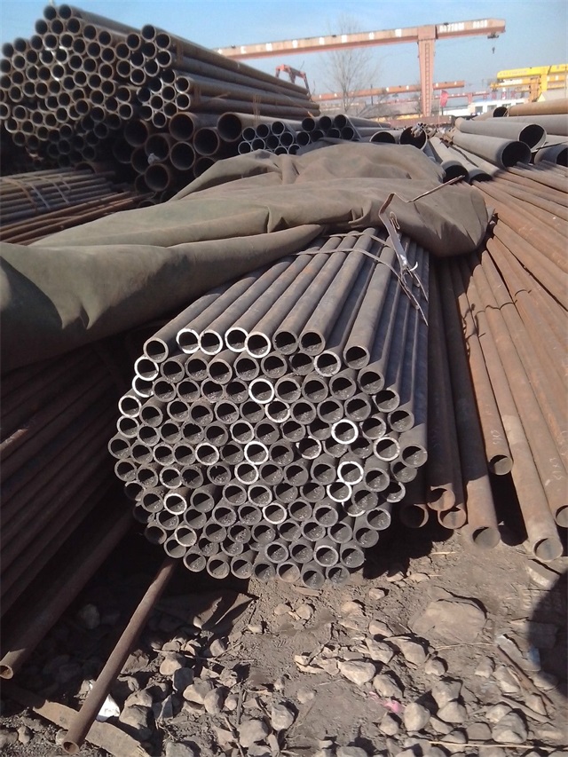 陇南小口径无缝钢管